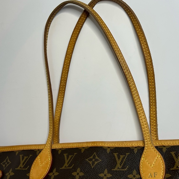 Louis Vuitton Neverfull MM Monogram - Picture 5 of 16